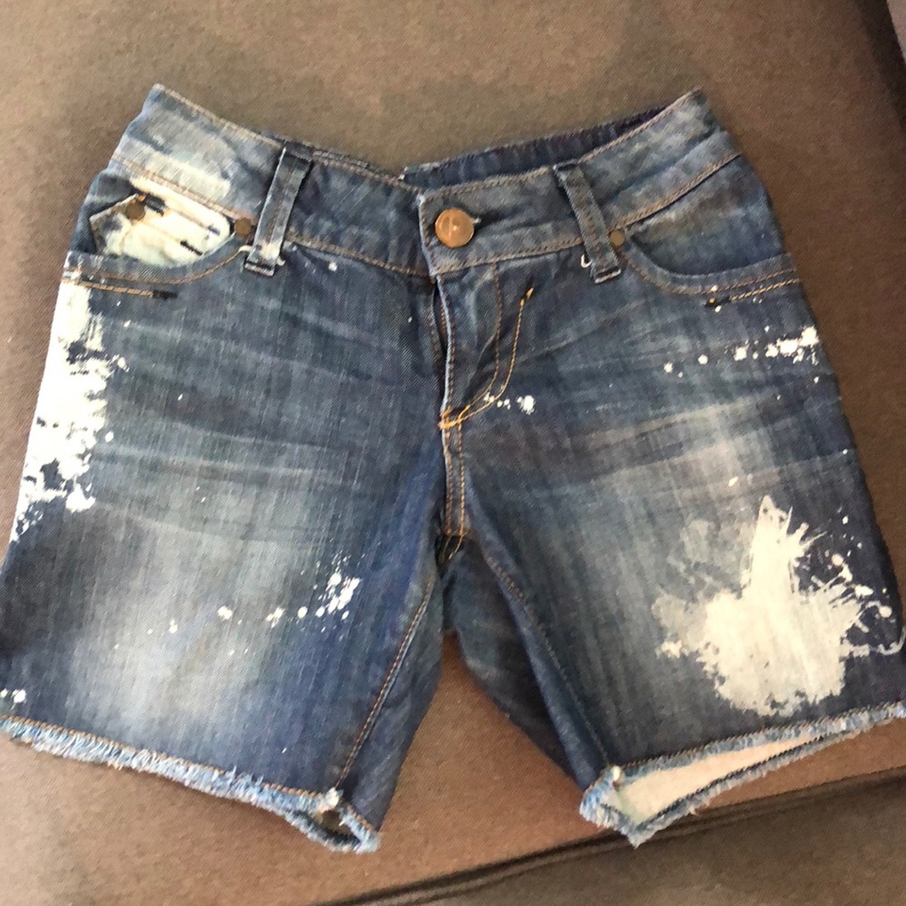 BNWOT ROCKSTAR PAINT SPLATTERED JEAN SHORTS SZ1 🖤